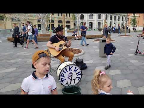 Видео: Как прекрасен мир / Фрикинг Аут /Роман Езык / 11мая 2019г.