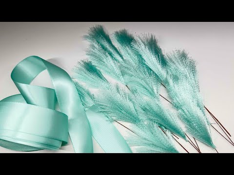 Видео: Перья из двухсторонней  сатиновой ленты.