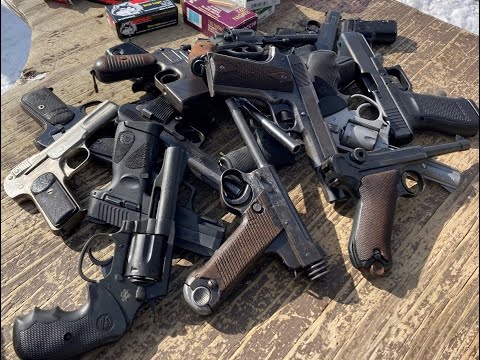 Видео: Стрельба по каске из ретро хлама