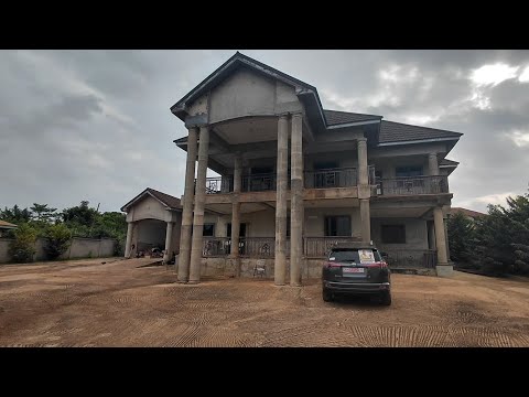 Видео: Я нашел одно из лучших и просторных незавершенных зданий на продажу в Гане, Кумаси. НЕВЕРОЯТНО!
