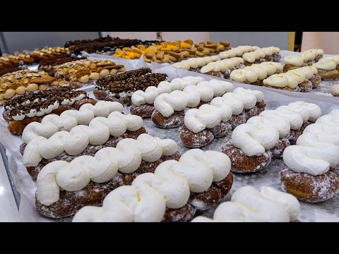 Видео: Удивительный процесс приготовления пончиков со сливками на острове Чеджу
