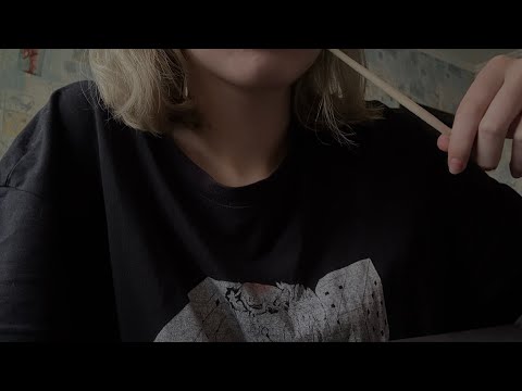 Видео: ▶ мой первый асмр. шёпот, таппинг.
