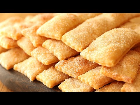 Видео: ПОПУЛЯРНЫЙ РЕЦЕПТ 90-х! БЮДЖЕТНО и ПРОСТО! СЛОЁНОЕ ПЕЧЕНЬЕ на Скорую Руку. Быстро к ЧАЮ!