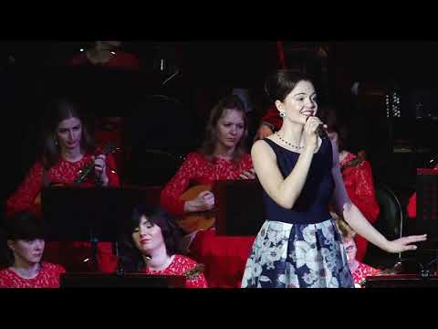 Видео: Штраус - Прекрасный май. Маргарита Левицкая.