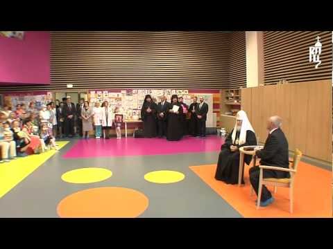 Видео: Патриарх встретился с детьми - пациентами ФНКЦ ДГОИ