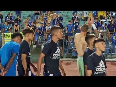 Видео: Аплодисменти за футболистите на Левски след 0:2 от АЗ Алкмаар