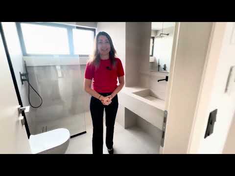 Видео: Квартира мечты в Афинах | Новостройка 2025 года с видом на горы и море