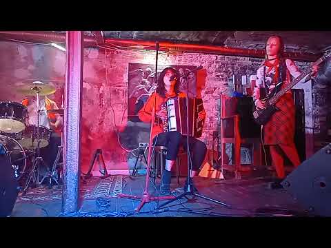 Видео: СТЕНГАЗЕТА - Танго Ржавой Воды (Лахесис)