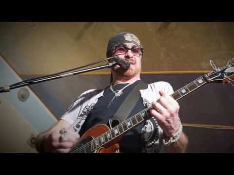 Видео: Григорий Безуглый  Василий Шаповалов Осень