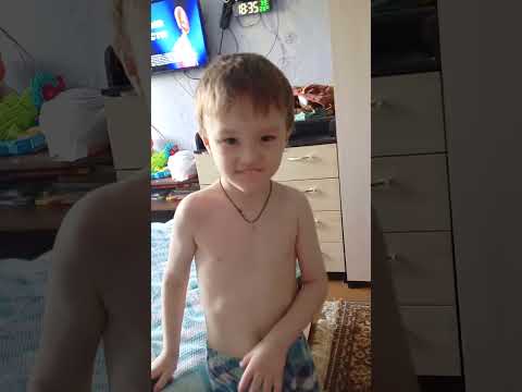 Видео: Максим сломал кисточку.