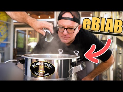 Видео: Затирание и кипячение на электрической пивоваренной системе Braumeister Plus, часть 2 | MoreBeer!