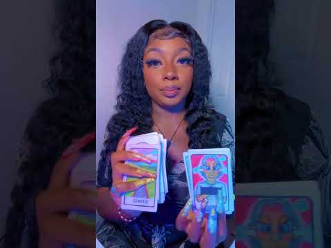 Видео: Она одержима им 😳