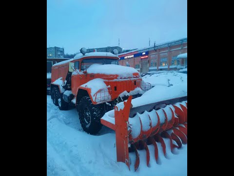 Видео: В команде прибыло! Шнекоротор ЗИЛ 131 ДЭ210А.