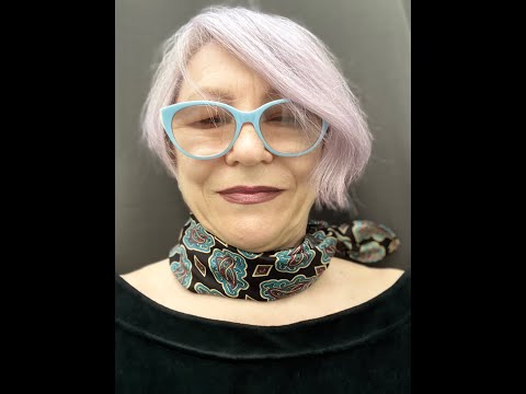 Видео: Секонд. Second. Редкая находка. Платье от Versace с кристаллами Swarovski …