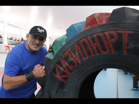 Видео: Силовое представление Омара Ханапиева для  учащихся  Султанянгиюртовской СОШ