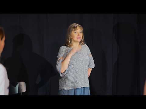 Видео: Сценречь: упражнения для мягкого неба.