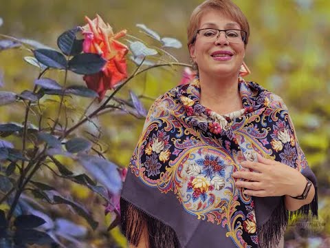 Видео: Песнь уходящего лета 🍁🌞🍁Павловопосадские платки в Минске - Алёна