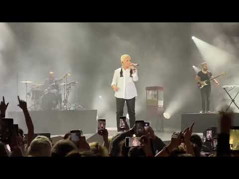 Видео: Диана Арбенина. Ночные снайперы. Crocus City Hall (01.10.21). Концерт 1 часть из 11.