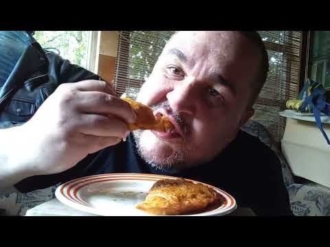 Видео: Обжор хотстеры | Мукбанг чебуреки