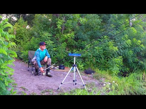 Видео: 🐟ЛЯЩ, СОМ, КАРАСЬ, ГУСТЕРА!!!🎣КЛЮЄ ВСЕ ПІДРЯД, ВСЮ НІЧ!!! Рибалка на річці Псел.