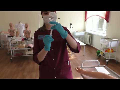 Видео: Постановка венозного периферического катетера