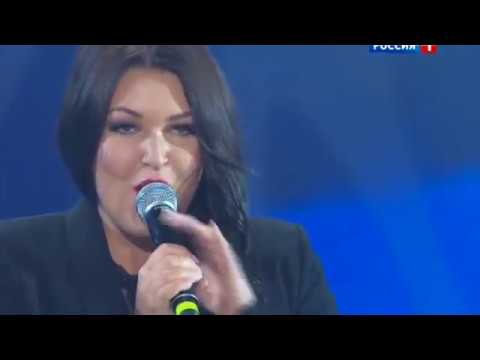 Видео: Ирина Дубцова и хор "Новая волна" - "Гимн музыке" (Рождественская песенка года 2017)