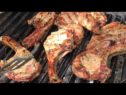 Видео: СВИНЫЕ СТЕЙКИ ДЛЯ ПИКНИКА . ТЕНЕРИФЕ  4К. ЦЕНЫ НА РЫНКЕ В АДЕХЕ . #таещекулинарка