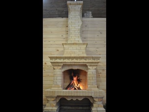 Видео: Классический камин в деревянном доме.температурный режим.