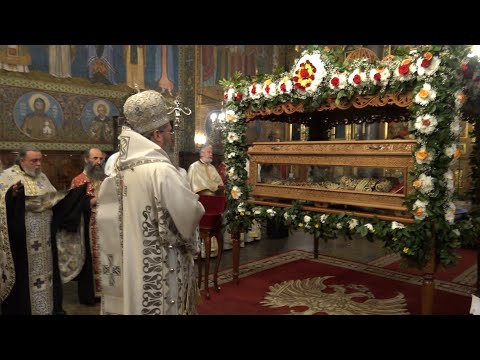 Видео: Архиерейска вечерня в храм „Св. Неделя“ с последование на ОПЕЛО НА СВЕТИ КРАЛ СТЕФАН УРОШ II МИЛУТИН