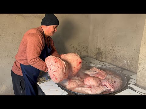 Видео: Необычная ЧИАЛ ЯХНА, которую ЕДЯТ при -20 градусов ХОЛОДА в Узбекистане | Невероятно и экзотично