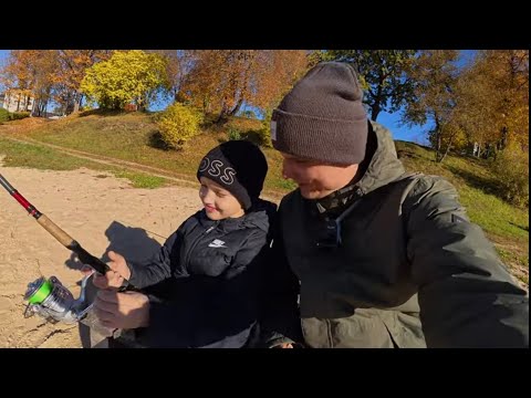 Видео: первая совместная рыбалка с племянником, отработали технику и получили витамин Д. 