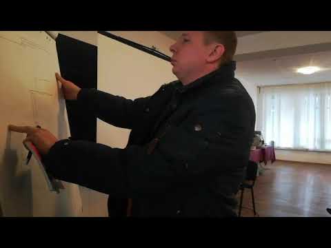 Видео: Установка козырька на балконе. Часть 1.