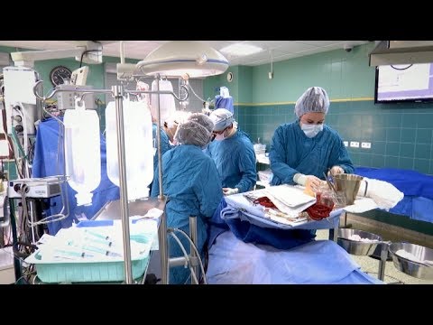 Видео: Стеноз клапана у мужчины. | «Реанимация»