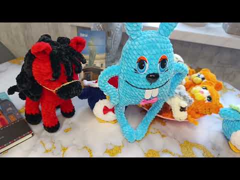 Видео: Бабушка нав'язала 🧙 Зв'язано 100 Стічей і не тільки)))