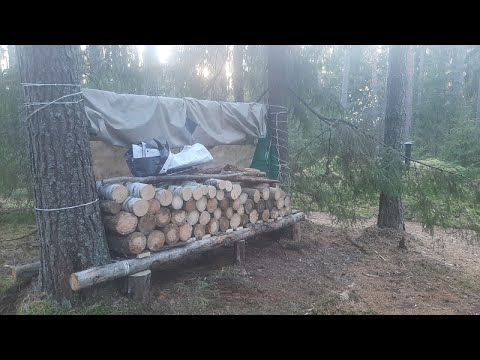 Видео: до маскировка землянки делаю дровник