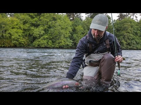 Видео: AFS и OPST вышли на реку с одноручными удилищами и головками Commando