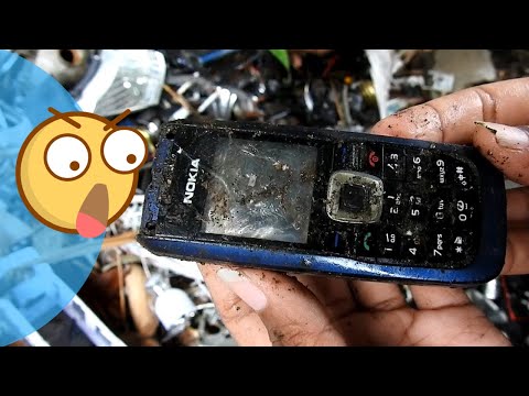 Видео: Восстановление мобильного телефона Nokia 2626 | Восстановление старого сломанного сотового телефона