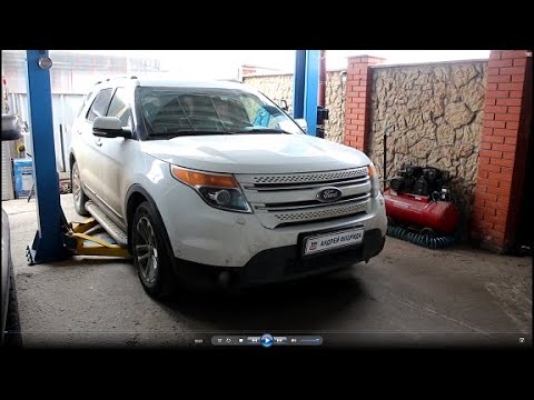 Видео: Замена втулок и стоек заднего стабилизатора на Форд Эксплорер 2013 года Ford Explorer 3,5