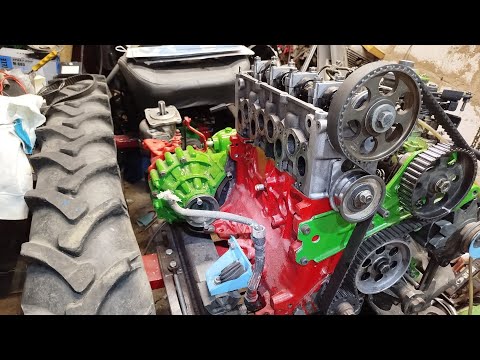 Видео: Самодельный минитрактор гусеничный,собран двигатель.