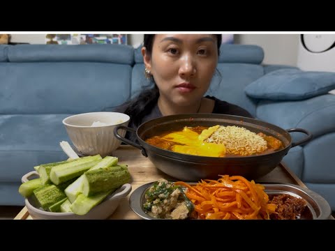 Видео: НЕ ВЫПЛАЧИВАЮТ ЗАРПЛАТУ В КОРЕЕ 😡/ДА ДА ОПЯТЬ 🍜 ЛАПША/ МУКБАНГ