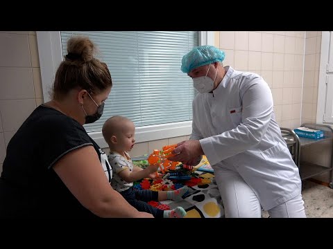 Видео: Лукашенко посетил детскую инфекционную больницу в Минске