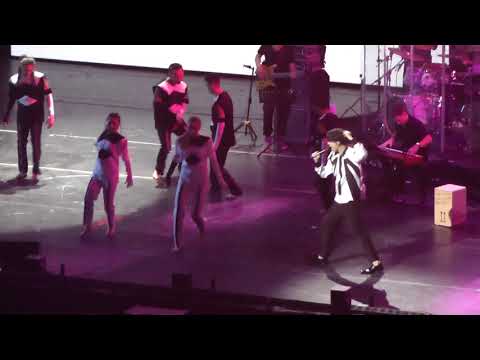 Видео: Концерт Димаша  в Санкт-Петербурге. Ледовый дворец