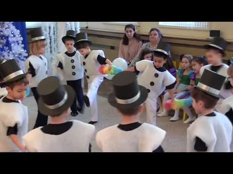 Видео: Вълшебна Коледа в ДГ"Ян Бибиян" - гр. Варна - 1 част