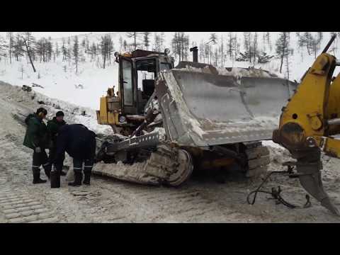 Видео: Бульдозер Четра.Ремонт запуск.