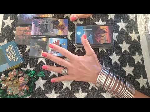 Видео: Колелото се завърта 🌟 Подмяна на енергията 💥 Какво да очаквате в най-близко бъдеще💫