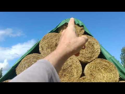Видео: Хранение соломы и сена под флисом
