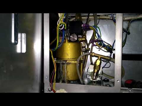 Видео: Как снять Бойлер