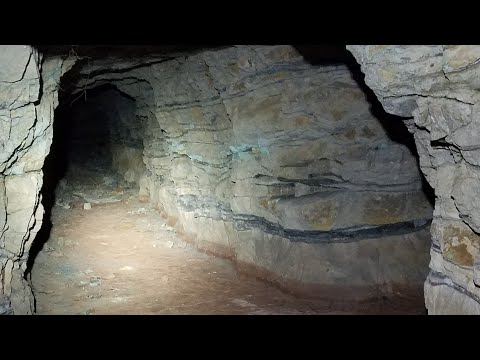 Видео: Заброшенная шахта с тремя туннелями в долине Хемес, Нью-Мексико