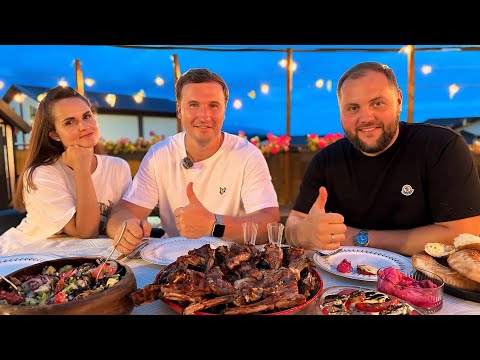 Видео: ВСТРЕЧА С ДРУЗЬЯМИ В СОЧИ / КАРЕ БАРАШКА И ГРУЗИНСКИЙ САЛАТ