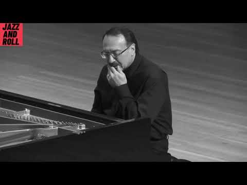 Видео: JAZZ AND ROLL: Даниил Крамер и Денис Мажуков